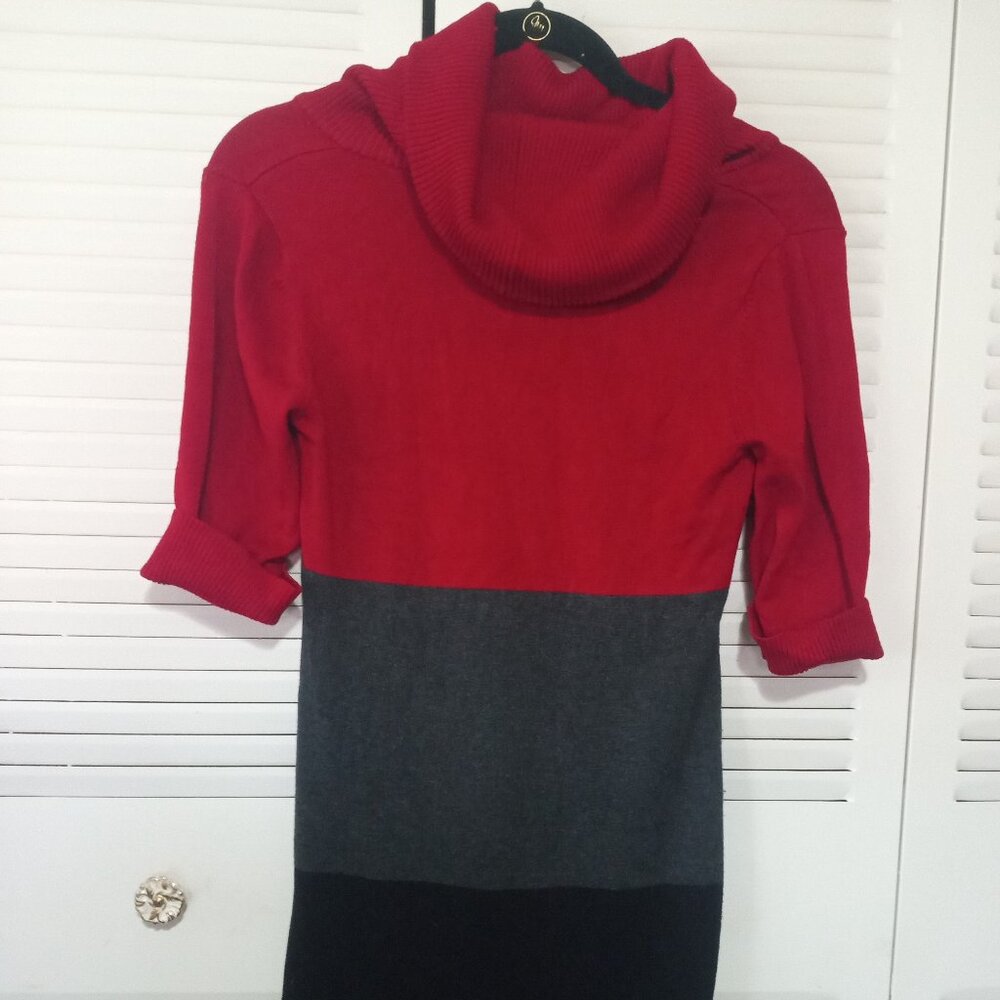 R & K ORIGINALS Colorblock Cowlneck Sweater Dress S Red Gray Black S XS